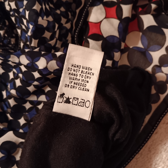 Max Studio ~ Blue Red Black Geometric Pleated Chiffon Mini Skirt - Picture 12 of 14